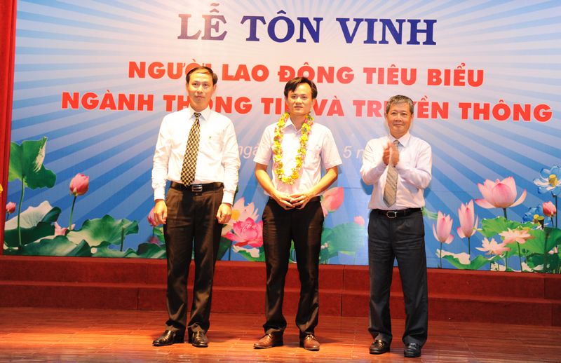  Tôn vinh Người lao động tiêu biểu ngành TT & TT (ảnh đợt 2)