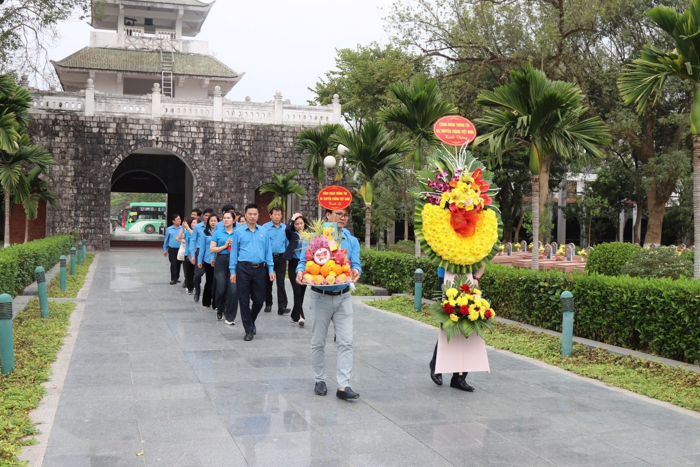 Cơ quan Công đoàn Thông tin và Truyền thông Việt Nam  tổ chức chuỗi hoạt động về nguồn thắp sáng ngọn lửa tri ân